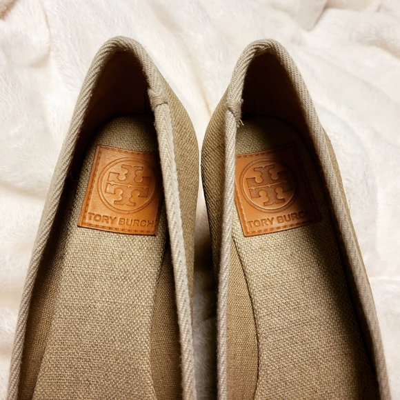 Beige Tory Burch Summer Wedges 8.5 - Picture 7 of 15